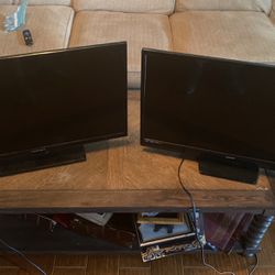 2 Flat Screen TVs 28inch/30inch 