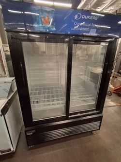 Merchandise Glass door refrigerator