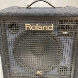 Roland KC – 350 4 Channel 120 W stereo mix in keyboard amplifier