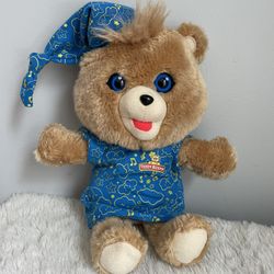 Bedtime Talking Teddy Ruxpin 12” Plush Teddy Bear Toy In Pajamas Sleep Hat 
