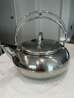 MIKASA Lowboy Stainless Steel Tea Kettle (Used)