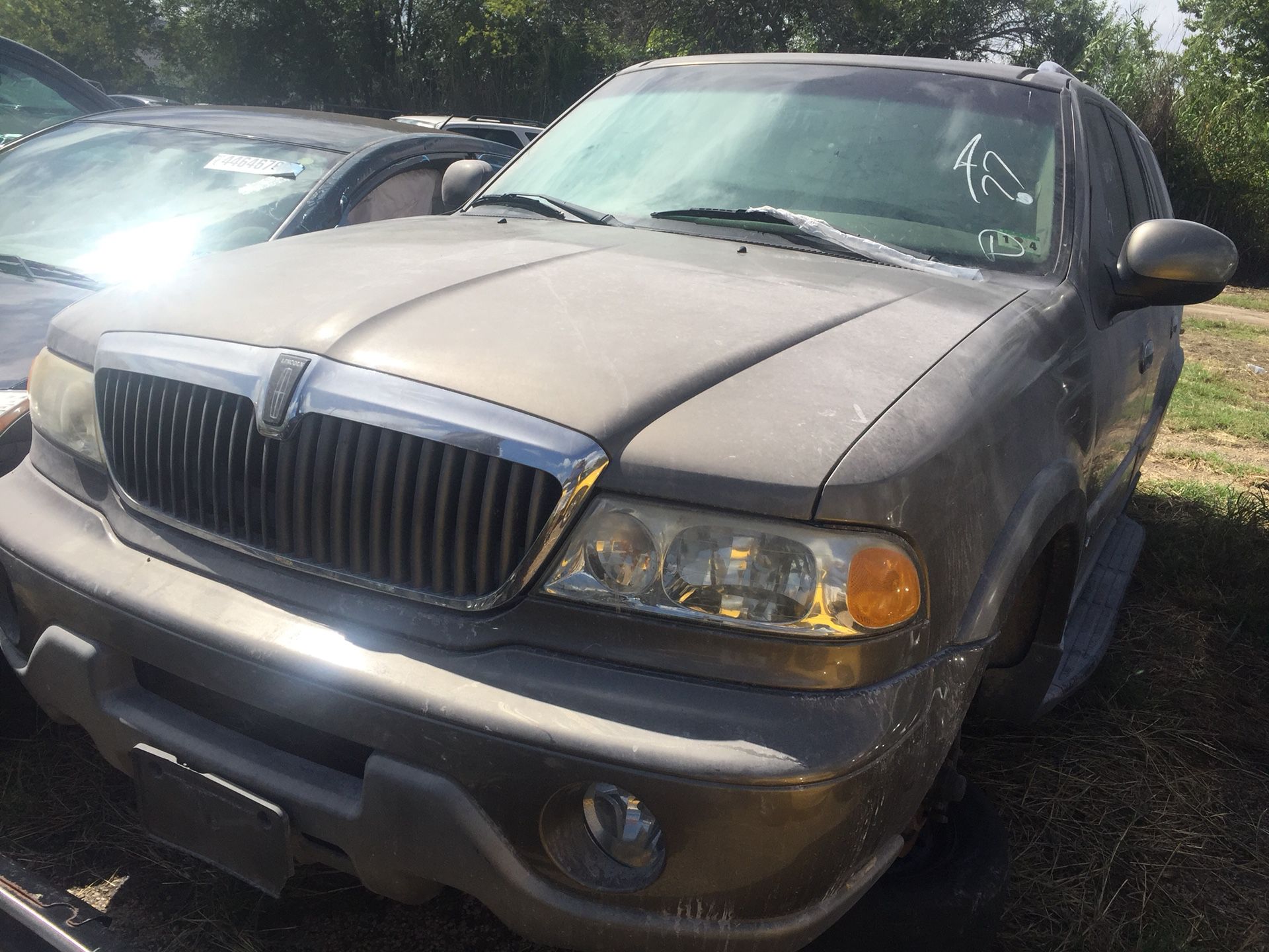 2002 Lincoln Navigator parting out