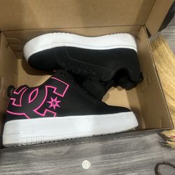 DC shoes woman