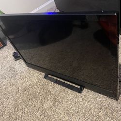 VIZIO E231-B1 23-Inch 720p 60Hz LED TV + HDMI and PC Inputs