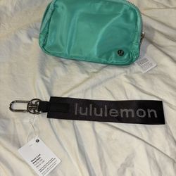 Brand New Lululemon Everywhere Belt Bag And Never Lost Keychain Bundle