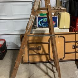 6 foot would ladder
