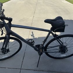 Men’s Fuji Absolute 1.7 Bike 
