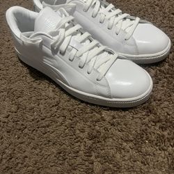 Puma white basket classic patent emboss Size 10
