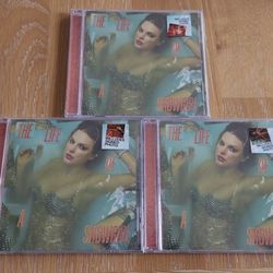 Taylor Swift The Life of a Showgirl CD + Hand Signed Photo 1/2/4