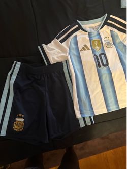 Messi Jersey with shorts