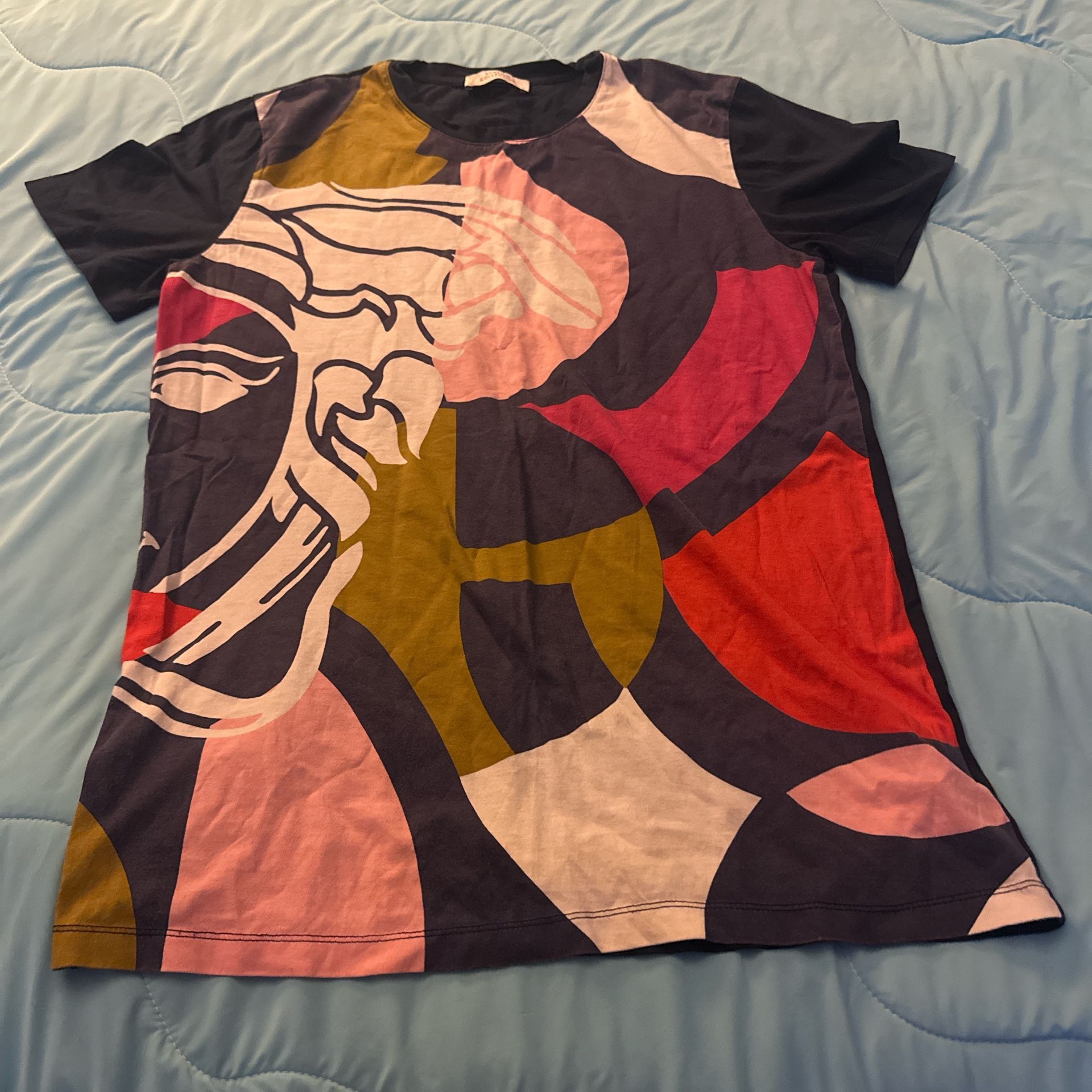 Men’s Versace tshirt