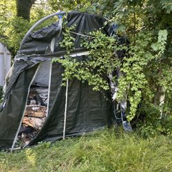 Carport- Needs Removal Asap. FREE.