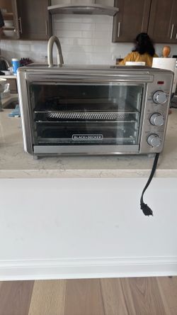 BLACK+DECKER Countertop Toaster Oven – Excellent Condition