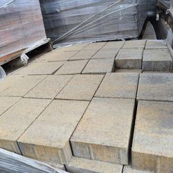 PAVERS $400 PER PALLET