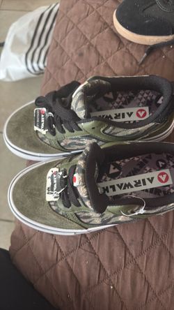 Usa youth Shoes size 2 Brand airwalk