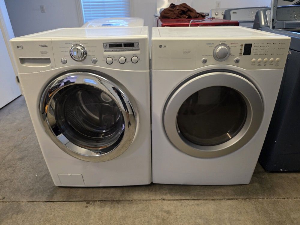 Lg Front-Load Washer And Dryer Set