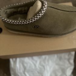 UGG Tasman II