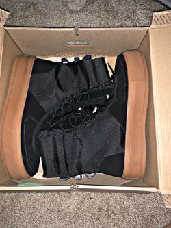 Urban outfitters boots