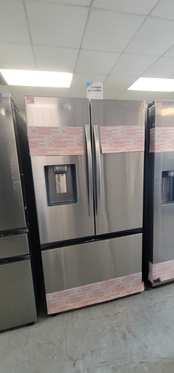 Unknown Brand French Door Fridge – Stainless, Water Dispenser