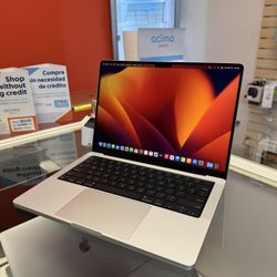 2023 14” Macbook Pro M2 Pro Chip 32GB Ram 512SSD! like new!