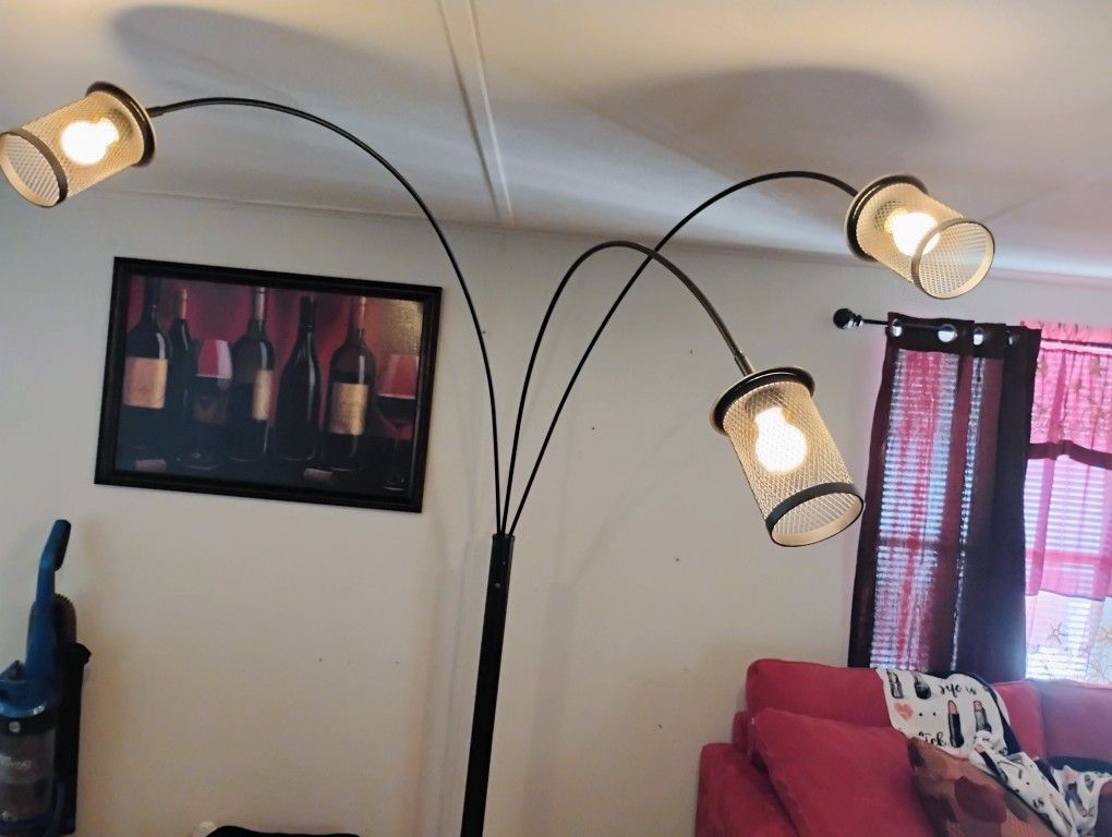 LG Spider Lamp