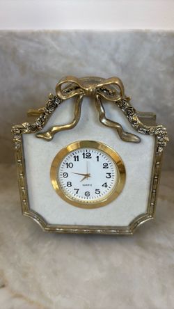Pottery barn gold clock 4” x 5” x 2” working battery