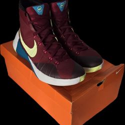 Nike Hyperdunk 2015 N7 Size 13 Men's 
