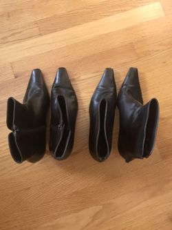 Stuart Weitzman short boots