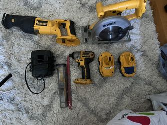 Sawzall, Circle Saw And Impact Drill Dewalt Combo