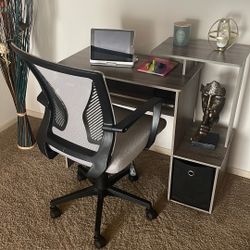 Desk And Chair 