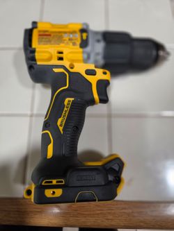 DEWALT Brushless Cordless Drill Driver Tool  and battery