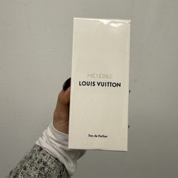 Christmas gift Lv meteore cologne 