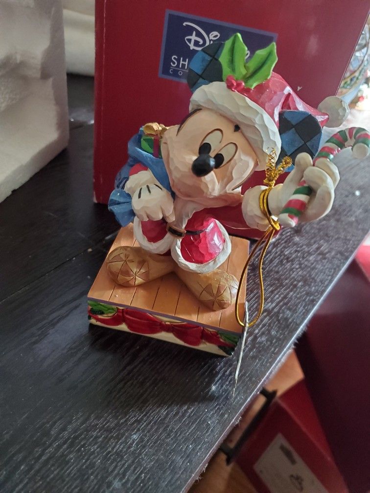 Disney Jim Shore Christmas 'Bringing Holiday Cheer' Showcase Collection Mickey

[With Box]