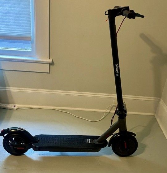 HiBoy S2 foldable electric scooter w/17 mile range and 19mph