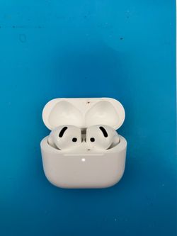 Apple AirPod 4 (non noise cancellation)