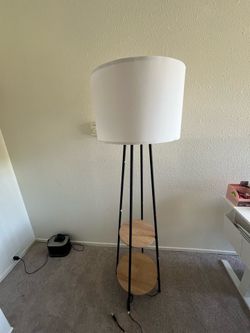 Lamp (like new)