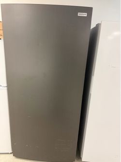 ❄️ Used Frigidaire Upright Freezer