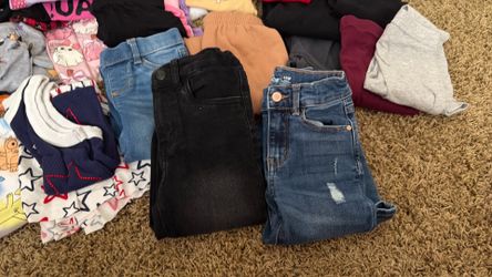 Like New size 6:6x  whole bag for 30$