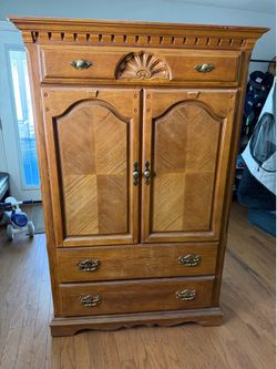 Armoire