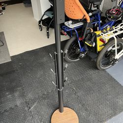 Vacuum/dyson Docking Stand 