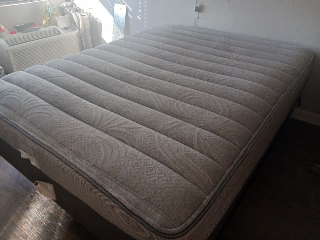 Used Frame Spring Bed Bed Frame And Box Spring FULL SIZE