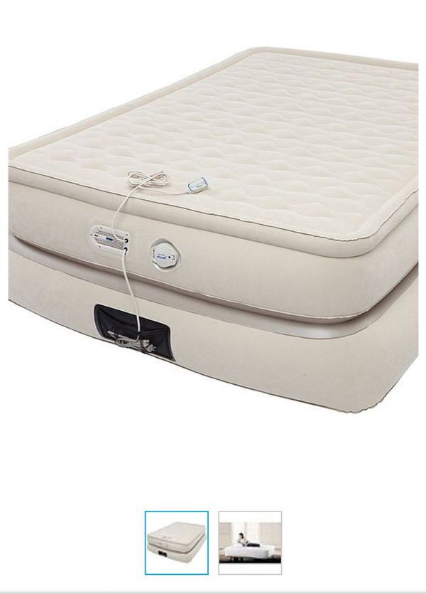 Aerobed Pillowtop 24 Inch Air Mattress with USB Charger QUEEN for
