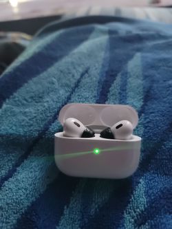 Airpod pro Gen. 2 w/ magsafe case