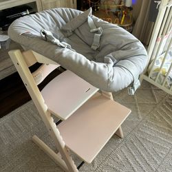 Stokke high chair with Newborn Set