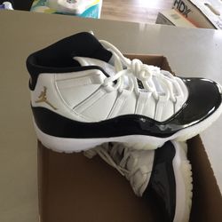 Men’s Air Jordan 11 Retro size 9.5