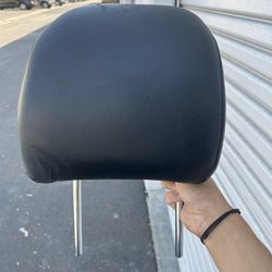 LEXUS IS250/350 Headrest
