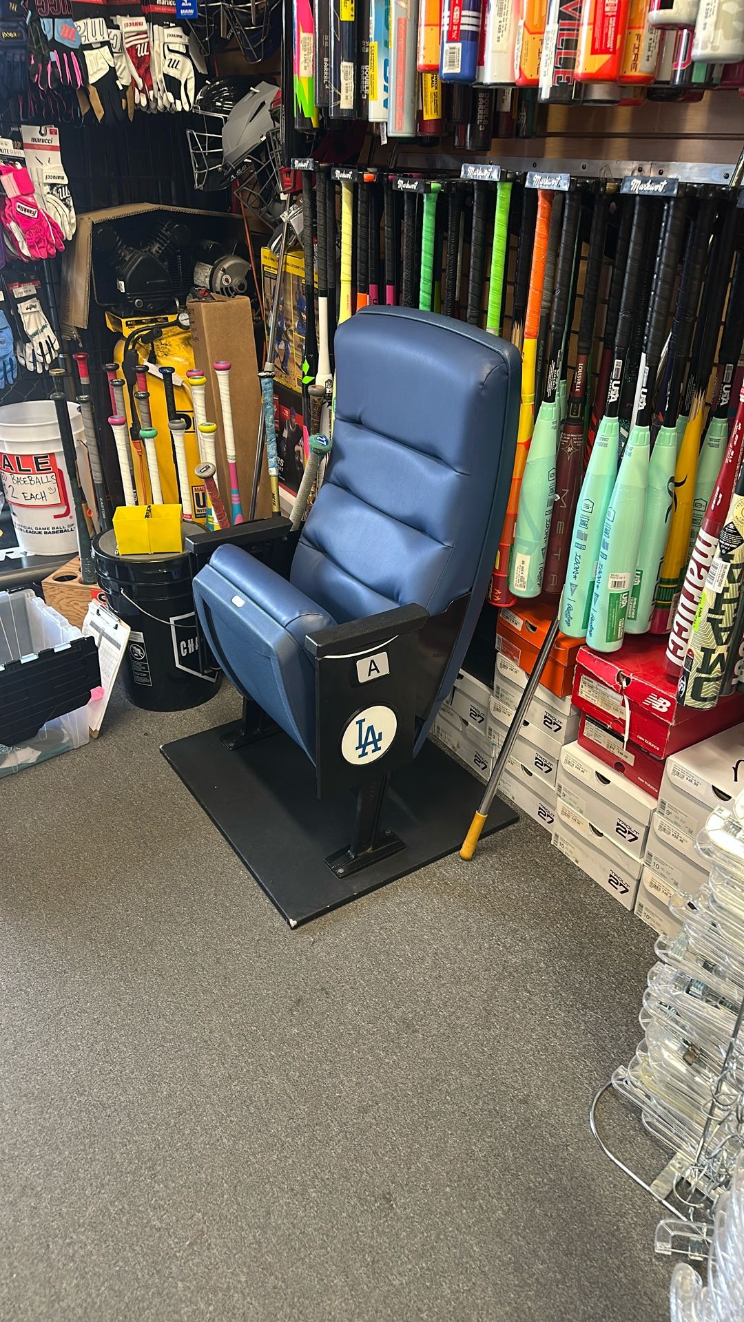 Dodgers Chair