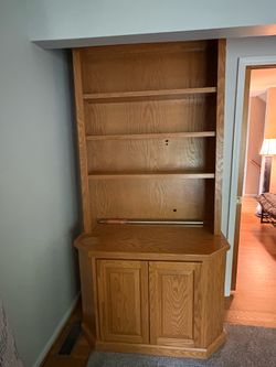 corner cabinet with shelving