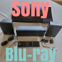 Sony Bravia 32 Inch TV 3D Blu-ray Internet Ready Hone Theater System WI-FI Speakers Subwoofer Remotes  BDV-N790W Wireless 