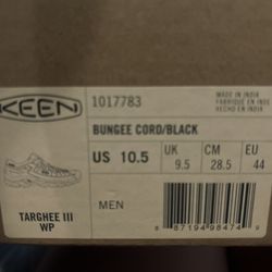  Keen Shoes / Hiking Shoes 
